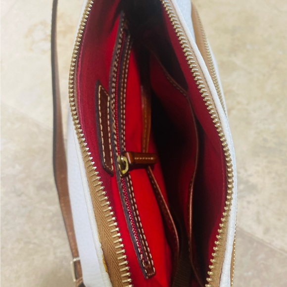 Dooney & Bourke white shoulder purse - Picture 6 of 9